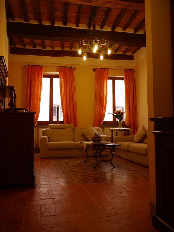 Apartamento Il Corso Montepulciano Stazione Habitación foto